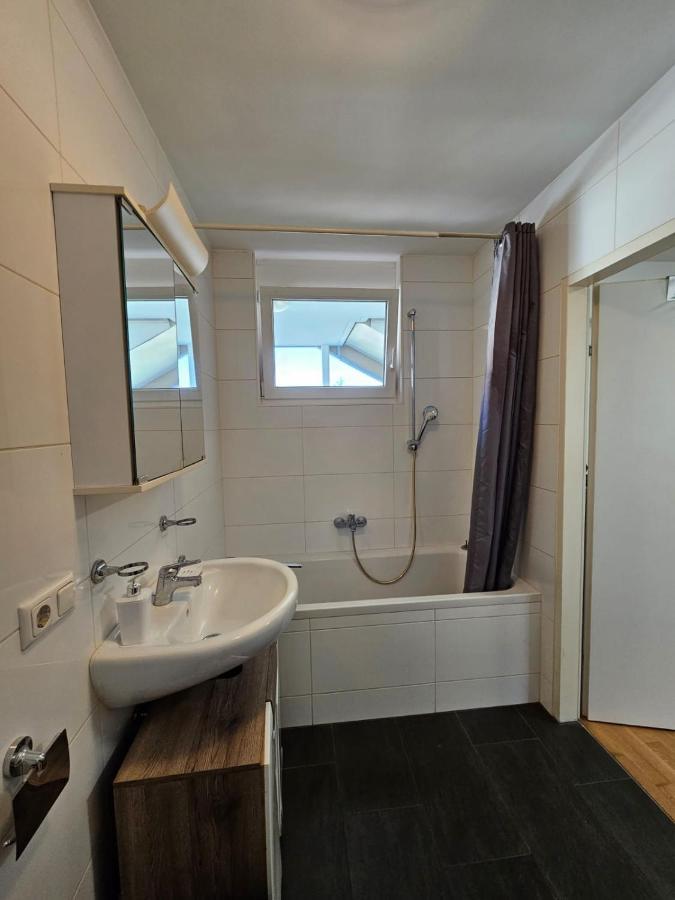 Stylish Apartment In Innsbruck + 1 Parking Spot Εξωτερικό φωτογραφία